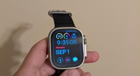 Good
													Apple Watch Ultra 2 49mm - Unlocked, Natural, A2986, photo 4 of 10