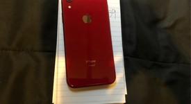 Mint
													Apple iPhone Xr - AT&T, Red, 64 GB, A1984, photo 2 of 8