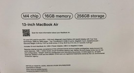 New
													MacBook Air 2025 (M4) - 13" - Apple M4, Midnight, 256 GB, 16 GB, photo 5 of 9