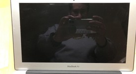Fair
													MacBook Air 2011 - 11" - Silver, 64 GB, 2 GB, photo 2 of 19