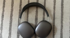 Used
													Apple AirPods Max - Gray, photo 5 of 5