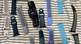 Mint
													Apple Watch Series 7 45mm - AT&T, Graphite, A2477 - Cellular, Stainless, photo 2 of 8