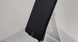 Fair
													Apple iPhone SE 2nd Gen 2020 - Unlocked, Black, 64 GB, A2275, photo 2 of 16