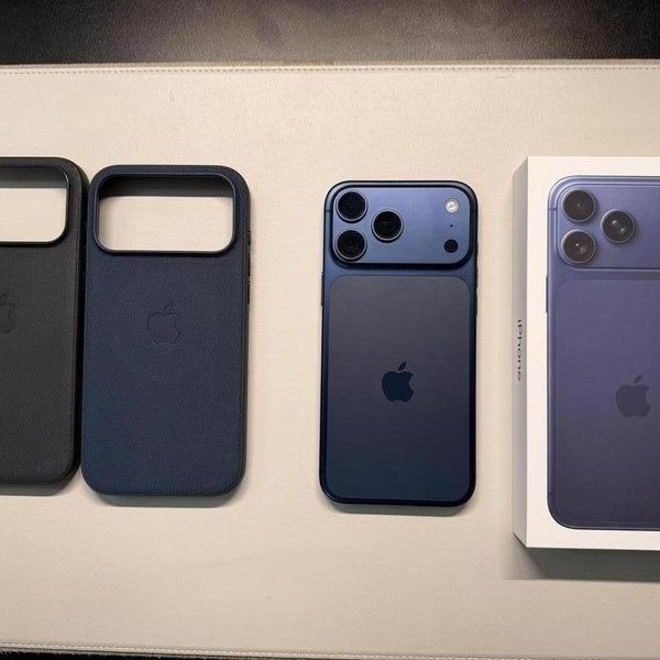 Apple iPhone 17 Pro Max - Unlocked, 256 GB, Deep Blue, A3257