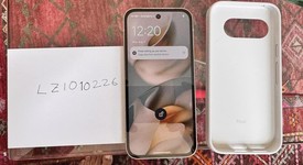Good
													Google Pixel 9a - Unlocked, Porcelain, 128 GB, 8 GB, photo 1 of 9