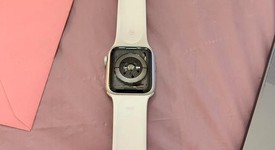 Good
													Apple Watch Series 5 40mm - Silver, A2092 - GPS, Aluminum, photo 2 of 6