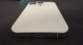 Mint
													Apple iPhone 16 Pro - Unlocked, White, 256 GB, A3083, photo 5 of 15