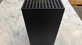 Mint
													Xbox Series X (2020) - Black, 1 TB, standard, photo 3 of 7