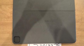 Used
													Apple Magic Keyboard Folio - Black, photo 4 of 5