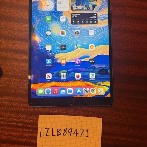 Apple iPad Air 3rd Gen - Wi-Fi, 64 GB, Gray