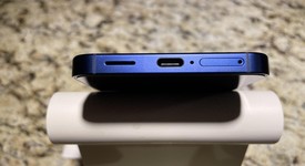Mint
													Samsung Galaxy S25 - Unlocked, Icy Blue, 128 GB, 12 GB, SM-S931U1, photo 3 of 7