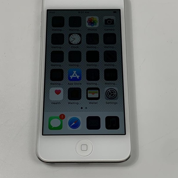 Apple iPod Touch 7th Gen - Wi-Fi, 32 GB, Silver