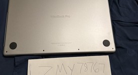 Mint
													MacBook Pro 2021 - 14" - Apple M1 Pro 8-core, Silver, 2 TB, 16 GB, photo 4 of 8