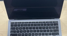 Good
													MacBook Air 2020 - 13" - Apple M1, Gray, 256 GB, 8 GB, photo 2 of 9