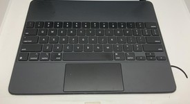 Used
													Apple Magic Keyboard for iPad Pro - Black, photo 2 of 8