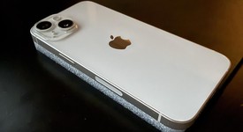 Good
													Apple iPhone 14 - AT&T, Starlight, 128 GB, A2649, photo 4 of 5