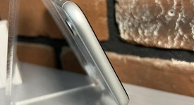 Good
													Apple iPhone Xr - Unlocked, White, 128 GB, A1984, photo 1 of 9
