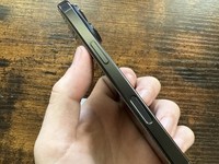 Apple iPhone 16 Pro