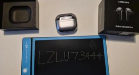 Used
													Samsung Galaxy Buds3 Pro - Silver, photo 1 of 4