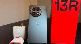 Mint
													OnePlus 13R - Unlocked, Nebula Noir, 256 GB, 12 GB, photo 1 of 8