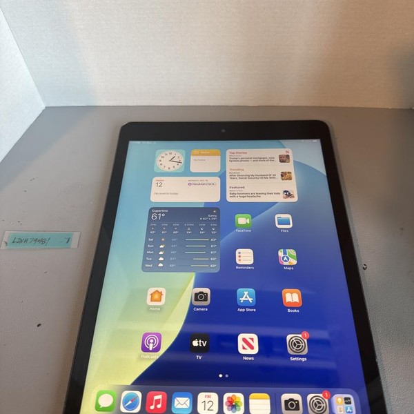 Apple iPad 9th Gen - Wi-Fi, 64 GB, Gray, A2602