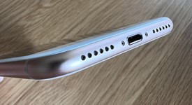Good
													Apple iPhone 8 - T-Mobile, Gold, 64 GB, A1905, GSM, photo 5 of 10