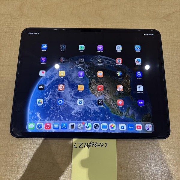 Apple iPad Pro 13 inch (M4) 2024 - Verizon, 512 GB, Black, 8 GB, A2926, Standard Glass