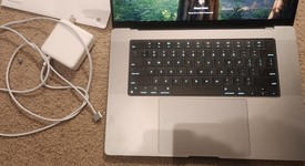 Good
													MacBook Pro 2021 - 16" - Apple M1 Pro 10-core, Gray, 512 GB, 16 GB, photo 5 of 5