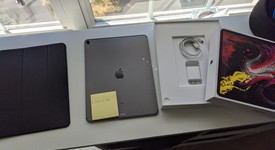Mint
													Apple iPad Pro 12.9" 3rd Gen 2018 - Unlocked, Gray, 256 GB, A2014, photo 4 of 6