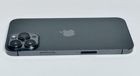 Good
													Apple iPhone 13 Pro Max - Unlocked, Graphite, 128 GB, A2484, photo 2 of 9