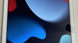 Mint
													Apple iPad 5th Gen - Wi-Fi, Silver, 32 GB, A1822, photo 2 of 6