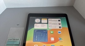 Good
													Apple iPad 9th Gen - Wi-Fi, Gray, 64 GB, A2602, photo 1 of 5