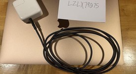 Good
													MacBook Air 2020 - 13" - Apple M1, Gold, 256 GB, 8 GB, photo 2 of 7