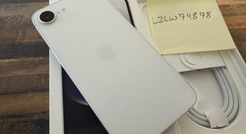 Mint
													Apple iPhone 16e - Unlocked, White, 256 GB, A3212, photo 3 of 8