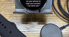 Good
													Samsung Galaxy Watch4 - Unlocked, Gold, 40mm, photo 2 of 5