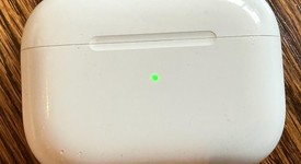 Used
													Apple AirPods Pro 2 - USB-C, photo 4 of 5
