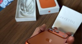 Mint
													Apple iPhone 17 Pro - Unlocked, Cosmic Orange, 256 GB, A3256, photo 3 of 17