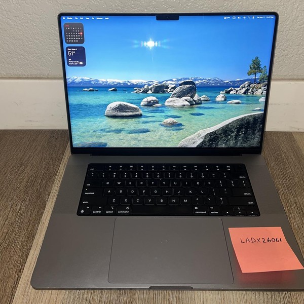 MacBook Pro 2023 - 16 inch - 1 TB, Gray, 16 GB, Apple M2 Pro 12-core