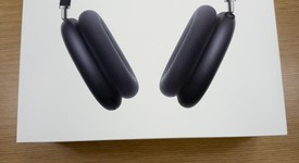 New
													Apple AirPods Max - Gray, photo 1 of 2