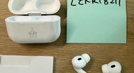Used
													Apple AirPods Pro 2 - Lightning, photo 3 of 8