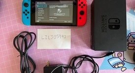 Good
													Nintendo Switch - Red & Blue, 32 GB, photo 2 of 8