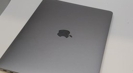 Fair
													MacBook Pro 2017 (No Touch Bar) - 13" - I5, Gray, 128 GB, 8 GB, photo 5 of 9