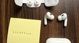 Used
													Apple AirPods Pro 2 - Lightning, photo 2 of 3
