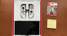 Mint
													Nintendo Switch - OLED - White, 64 GB, photo 3 of 9