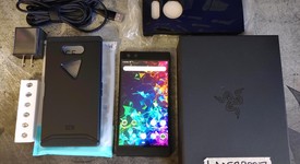 Mint
													Razer Phone 2 - Unlocked, Black, photo 1 of 10