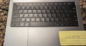 Good
													MacBook Pro 2021 - 14" - Apple M1 Pro 8-core, Gray, 512 GB, 16 GB, photo 4 of 5