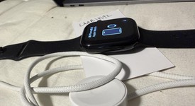 Good
													Apple Watch Series 10 42mm - Unlocked, Black, A3001 - Cellular, Aluminum, photo 4 of 8