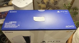 New
													PlayStation 5 Slim Standard Edition (2023) - White, 1 TB, photo 2 of 6