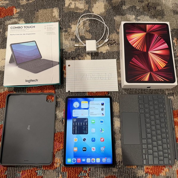 Apple iPad Pro 11 inch 3rd Gen 2021 - Wi-Fi, 256 GB, Gray