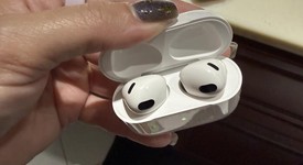 Used
													Apple AirPods 3rd Gen - MagSafe Case, photo 3 of 8